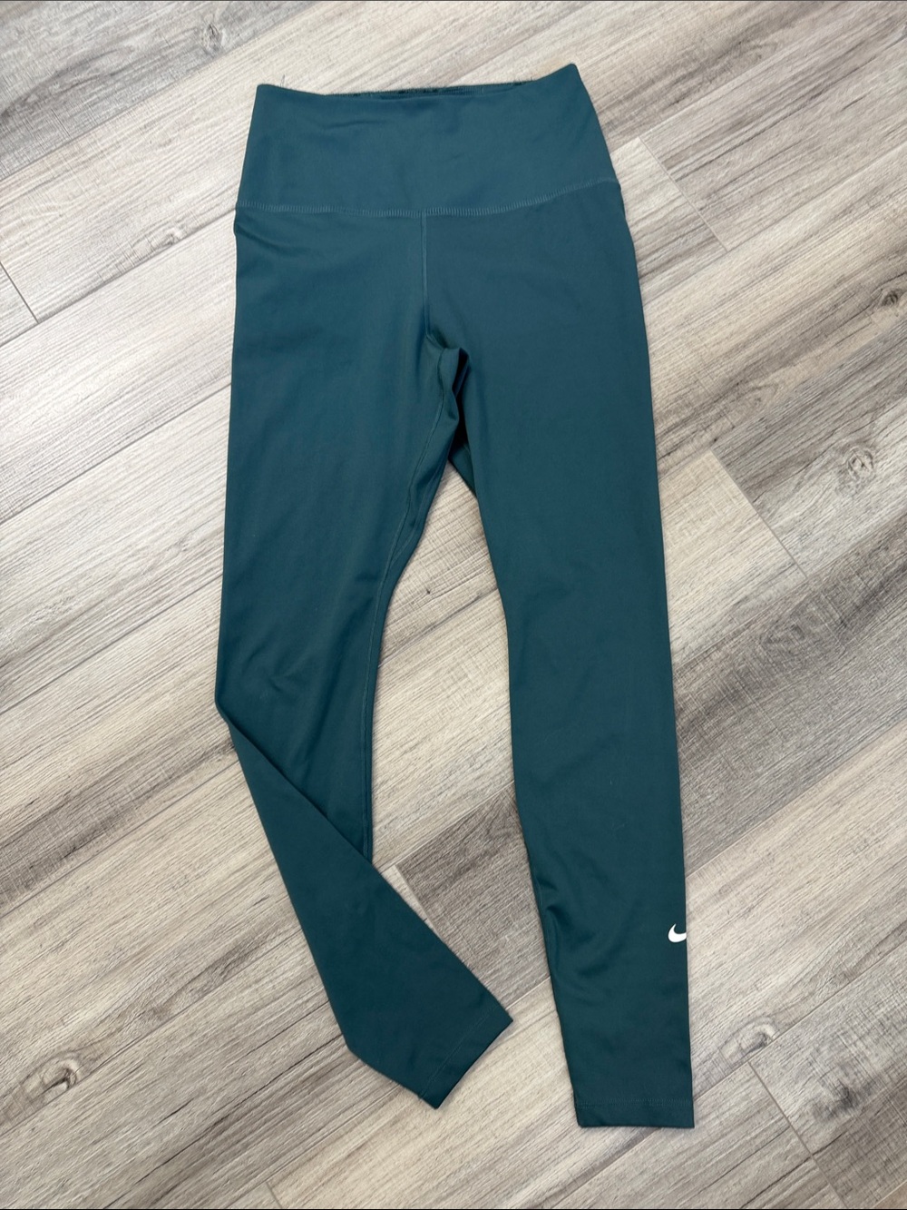 Nike Teal-Green High-Rise Performance Leggings